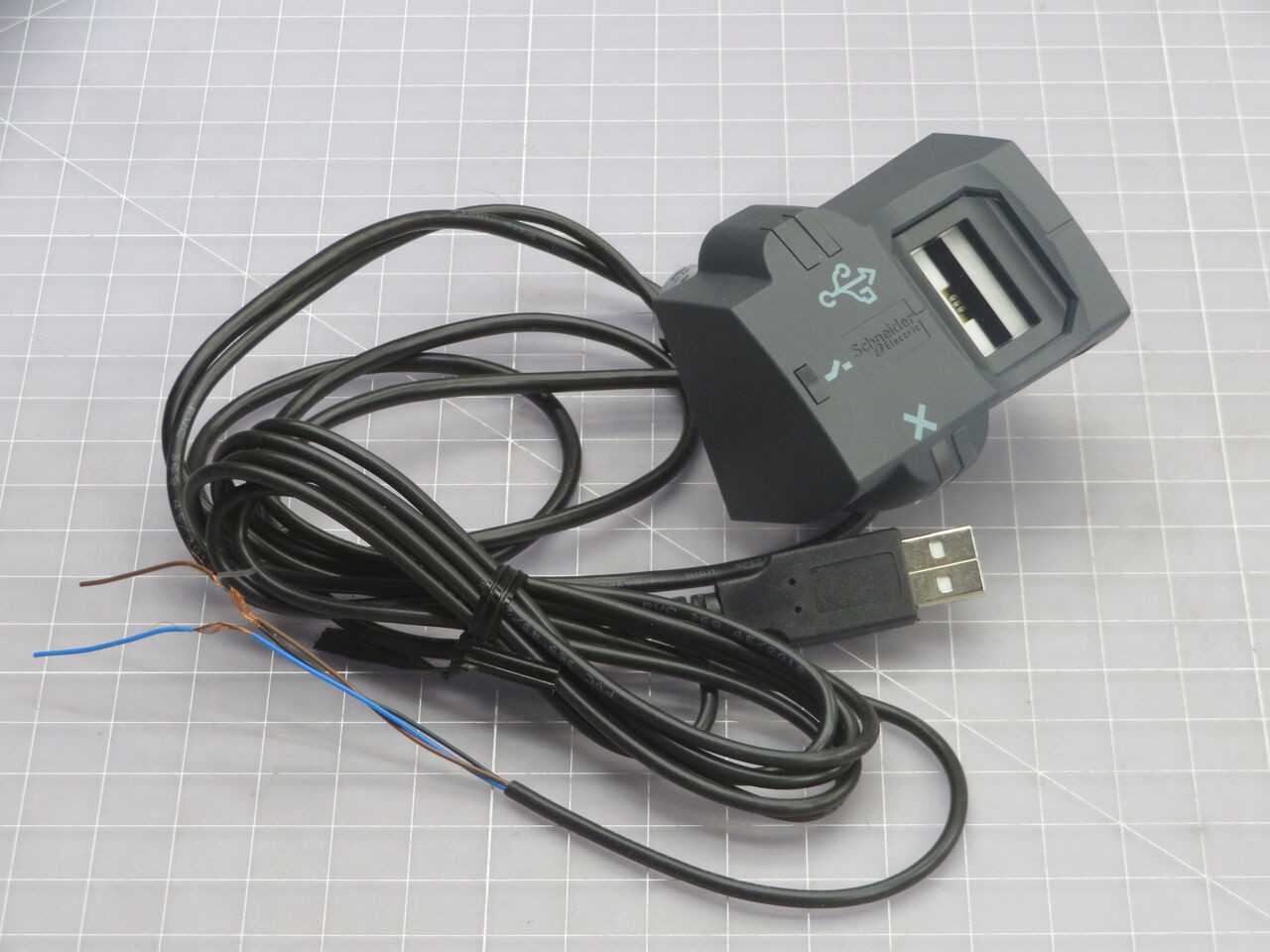 SCHNEIDER XB5 S4B2L2 BIOMETRIC SWITCH T245409 - SWITCHES