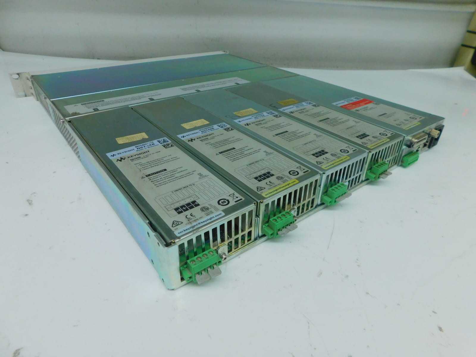 Keysight N6700B N6744B Modular Power System, 400W Mainframe, 35V, 3A, 105W DC Power Module - ANALYZER