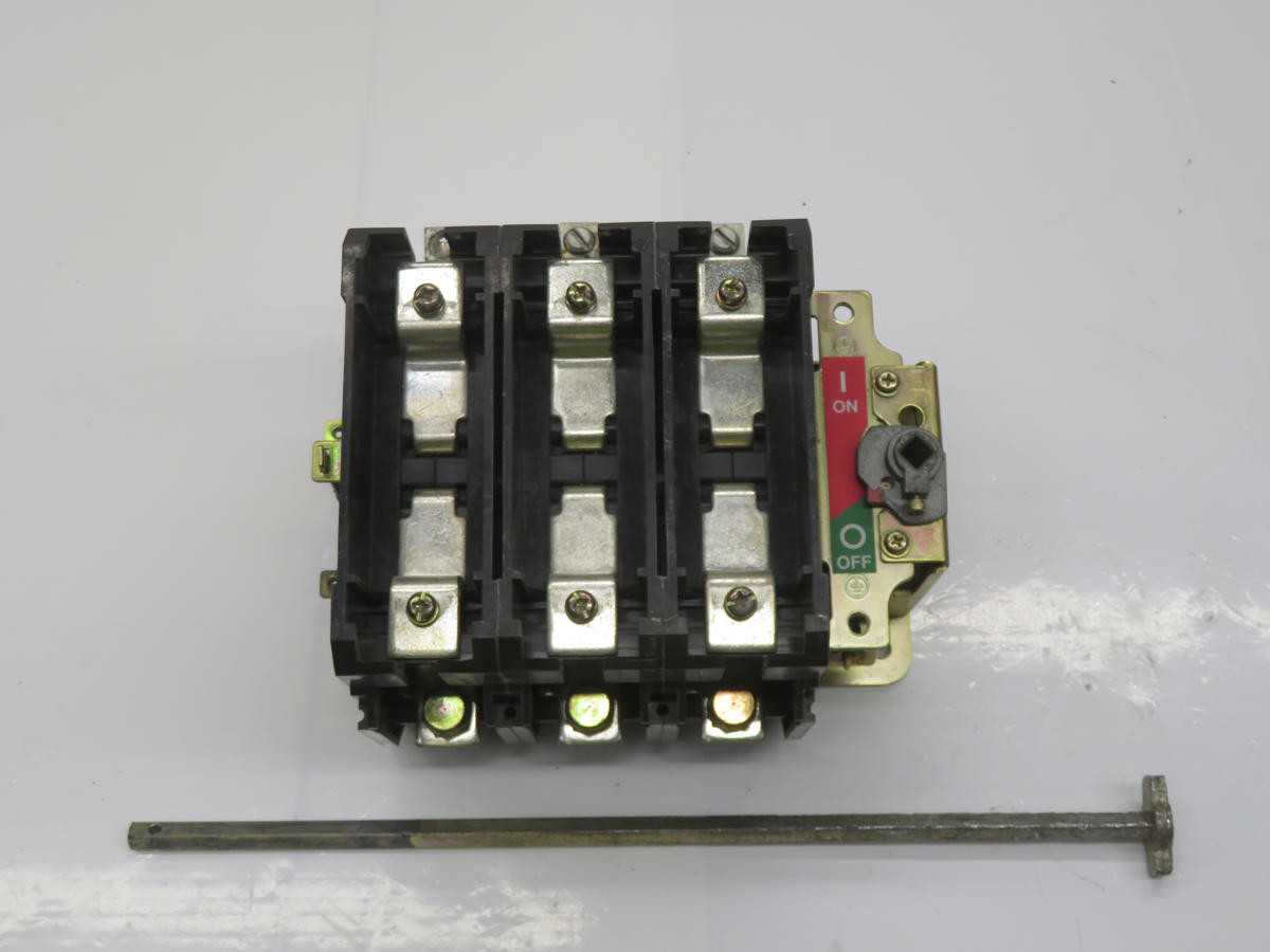ALLEN BRADLEY 194R-NJ200P3 DISCONNECT SWITCH T234620 - DISCONNECT SWITCHES