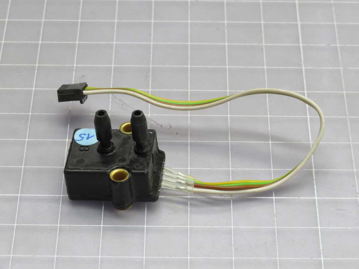 LOT OF 10 HONEYWELL SCX15DNC PRESSURE SENSOR T248727 - PRESSURE TRANSMITTER