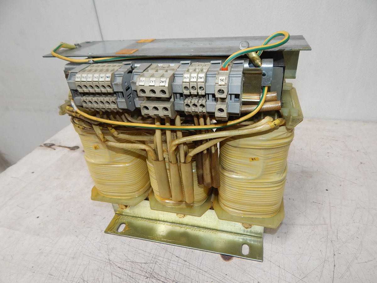 SIEMENS DIN VDE 0551 T1 TRANSFORMER 3.72 KVA, PRI 380,400 VAC - SEC 4.70, 60 VAC M4338 - DRY TRANSFORMERS