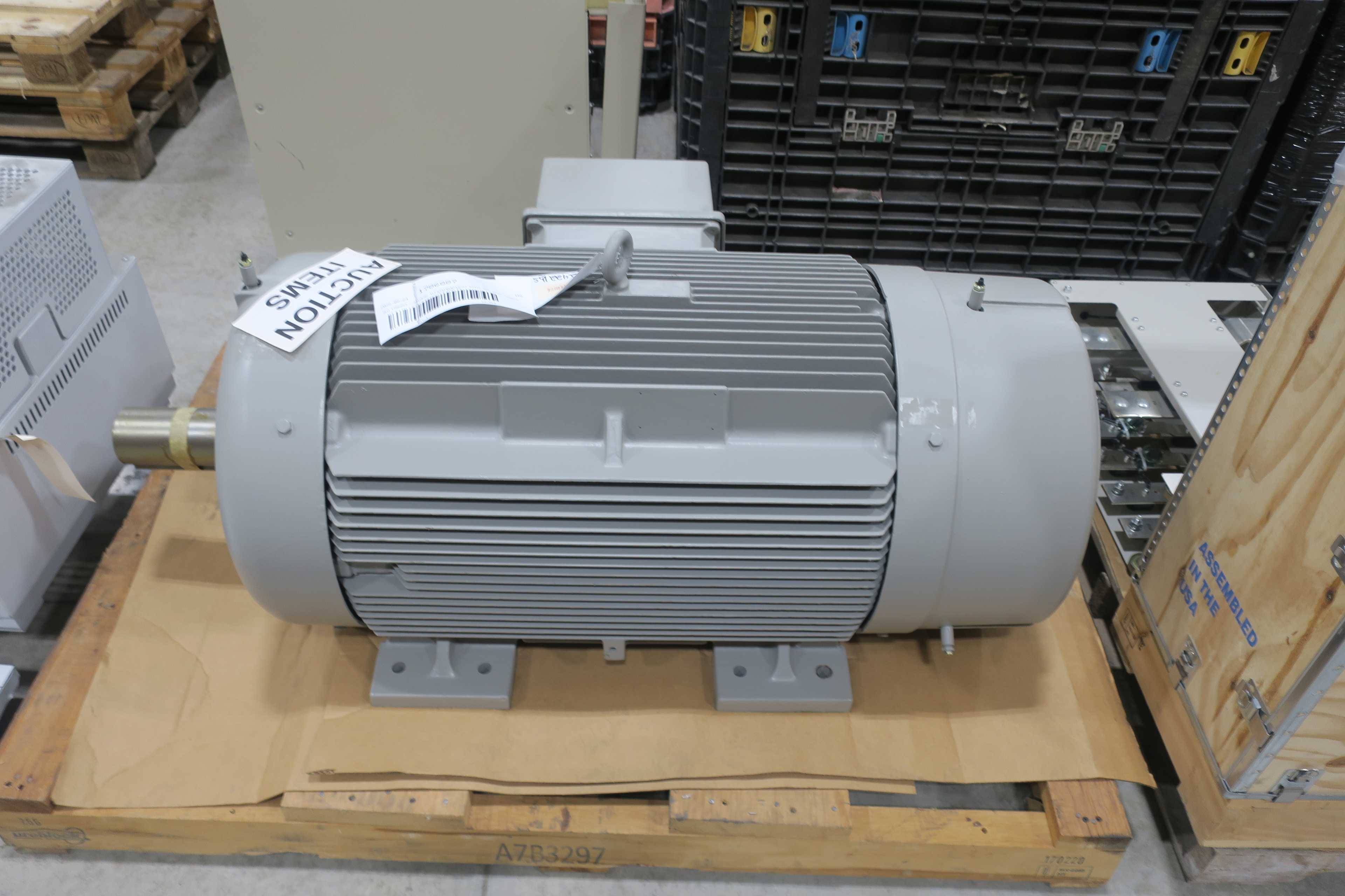 SKU 1786887 - SIEMENS 1LE24214ED512AA3 B449T 3PH 150HP 885RPM 3-3/8IN 460V-AC AC MOTOR - AC MOTOR