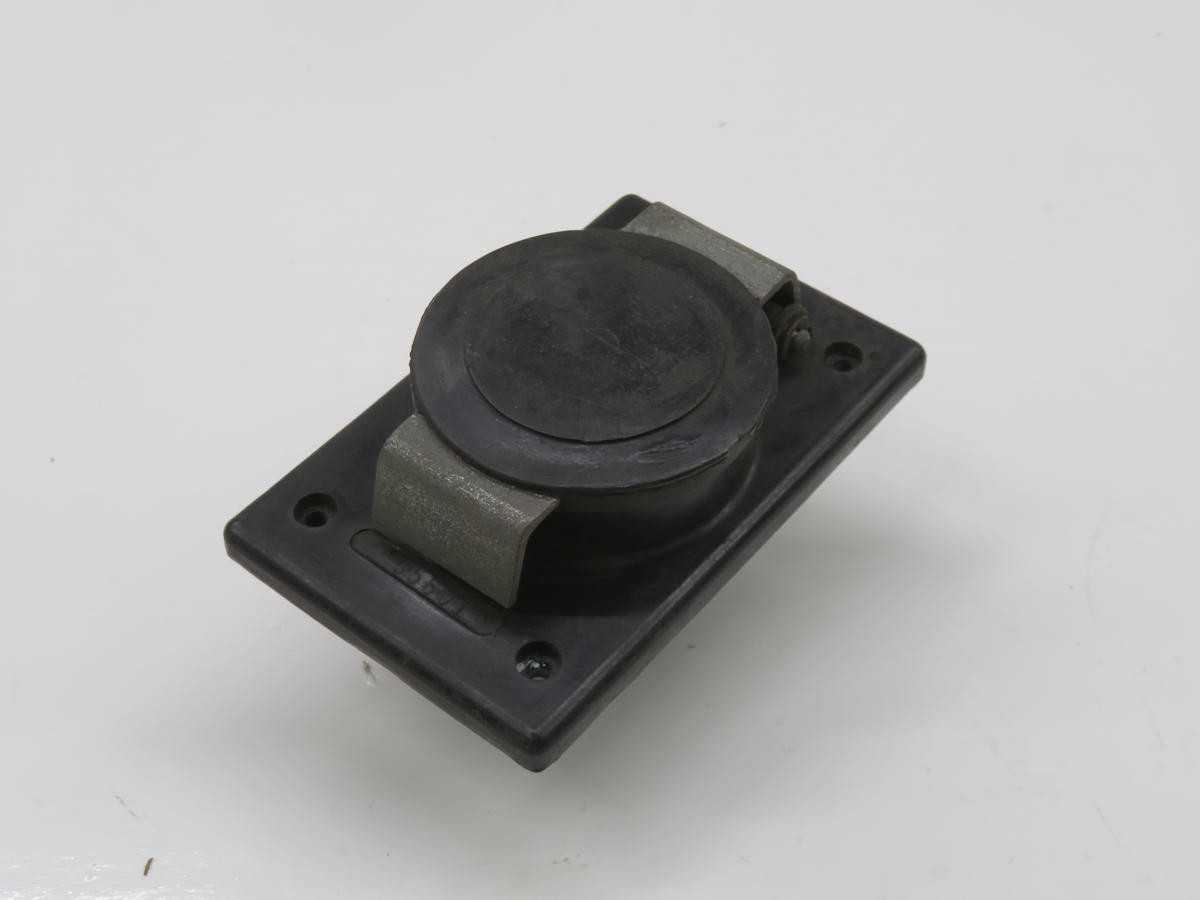 Brad Harrison 35601 Female Receptacle Control Connector T229644 - PLUGS & RECEPTACLES