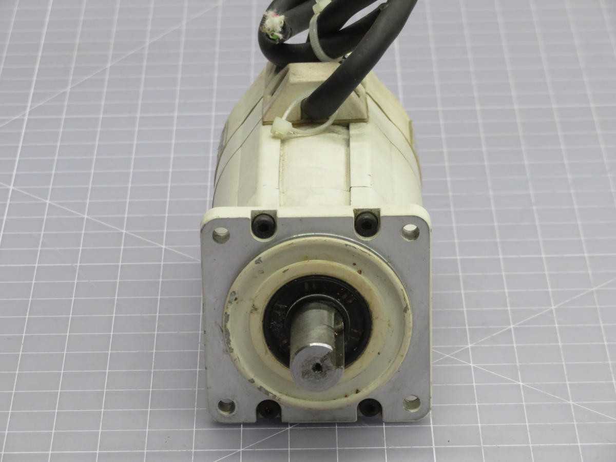 PANASONIC
MSMA042A1G AC SERVO MOTOR
T214722 - SERVO