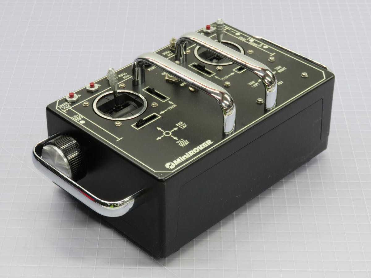 MINIROVER MRD-105-A CONTROLLER HAND BOX BENTHOS T213400 - OPERATOR CONTROLS