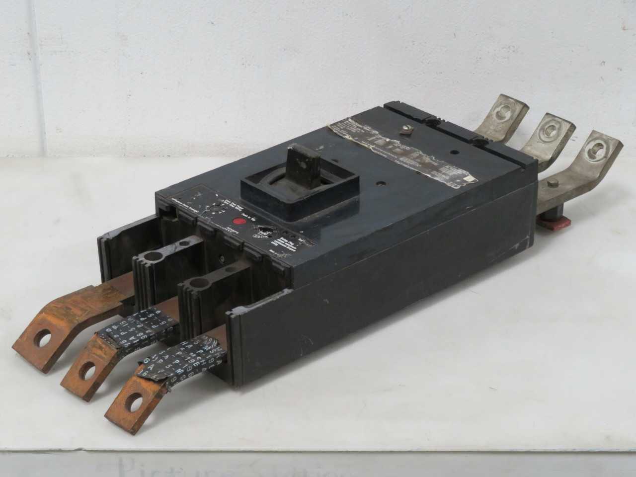 WESTINGHOUSE MC3800F SELTRONIC CIRCUIT BREAKER MC FRAME 800 AMP 600 VAC T186569 - CIRCUIT BREAKERS