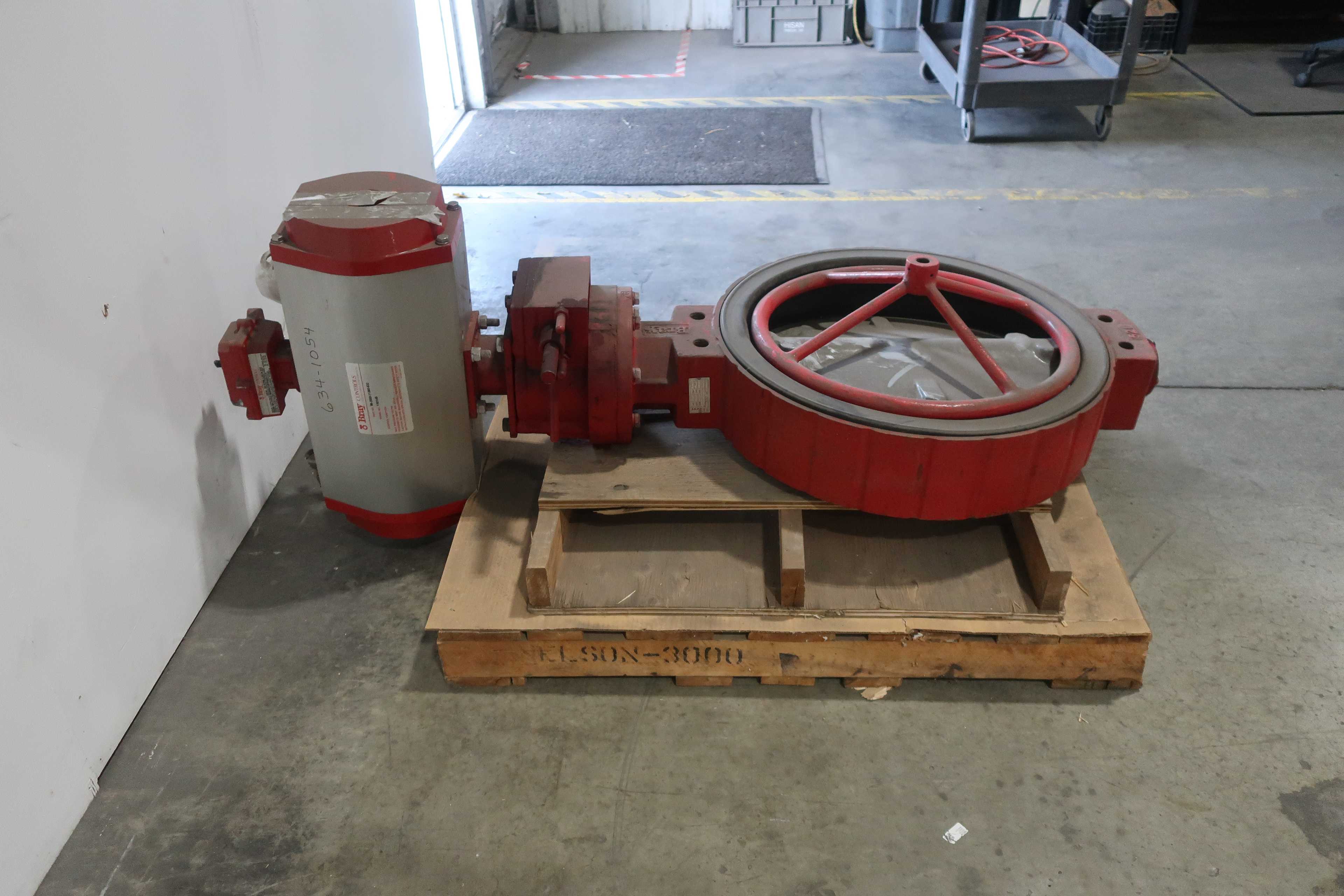 SKU 1772474 - BRAY 32-2600-13075-111 PNEUMATIC 26IN CONTROL VALVE - CONTROL VALVE
