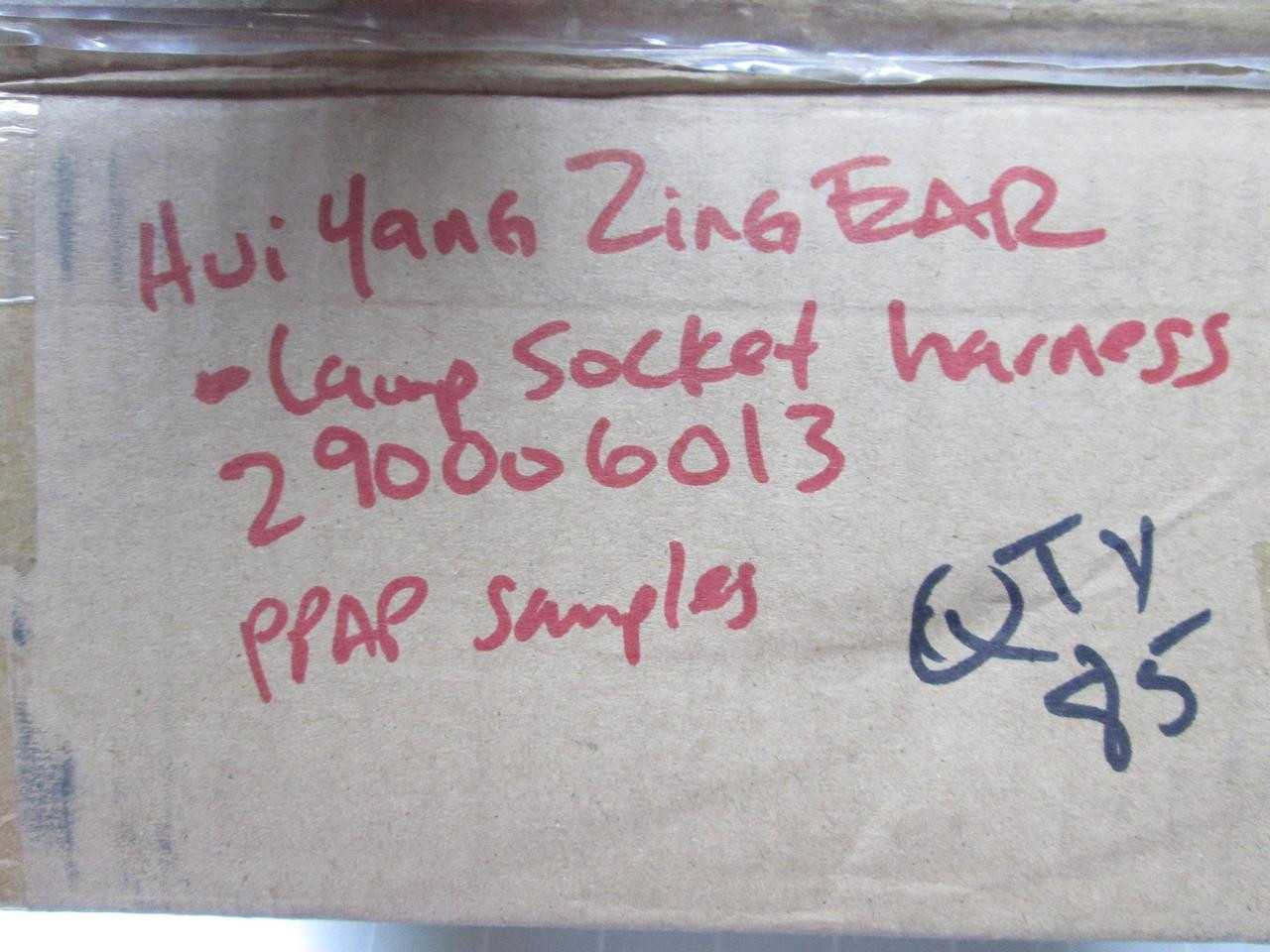 Lot Of 85 WE-02 Lamp Socket Harness T55677 For Reliable Electrical Connections - LAMPS
