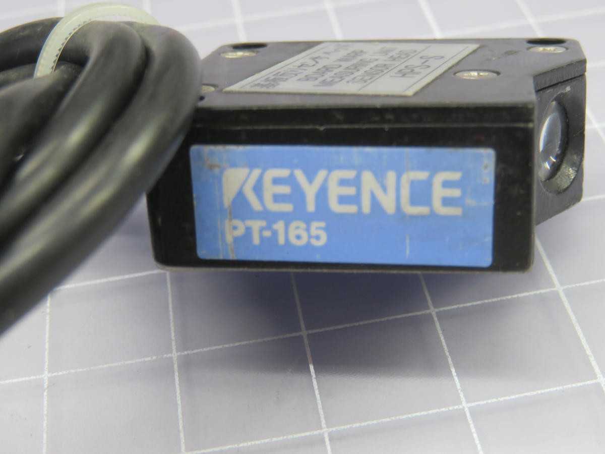Keyence PT-165 Photoelectric Sensor T224386 - Reliable Detection Technology - SENSORS