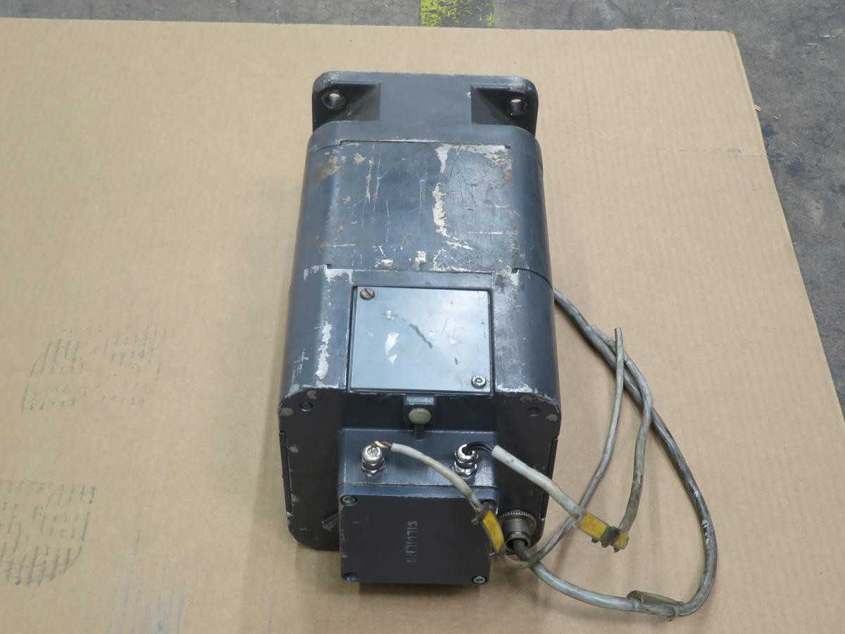 Siemens 1HU3102-0AH01-Z Permanent Magnet Motor T210967 - SERVO MOTORS