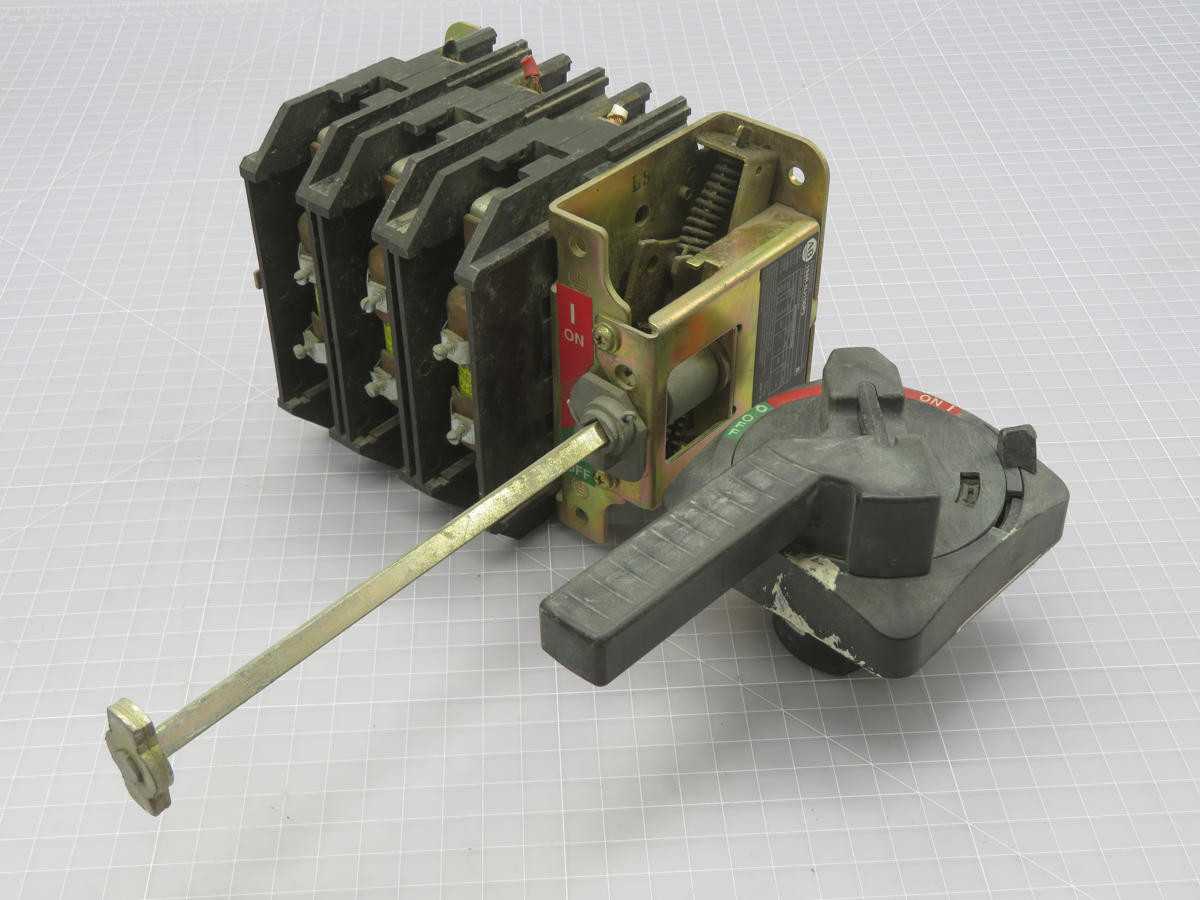 Allen Bradley 194R-NJ100P3 Fused Disconnect Switch T218551 - DISCONNECT SWITCHES