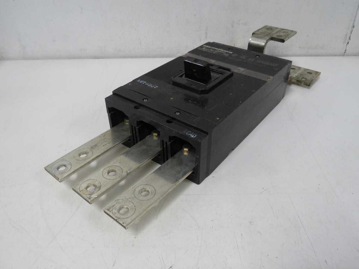 ITE ELECTRICAL KM3S800V TYPE KM MOLDED CASE SWITCH 800 AMP 600 V 3 POLE T194502 - INDUSTRIAL PARTS