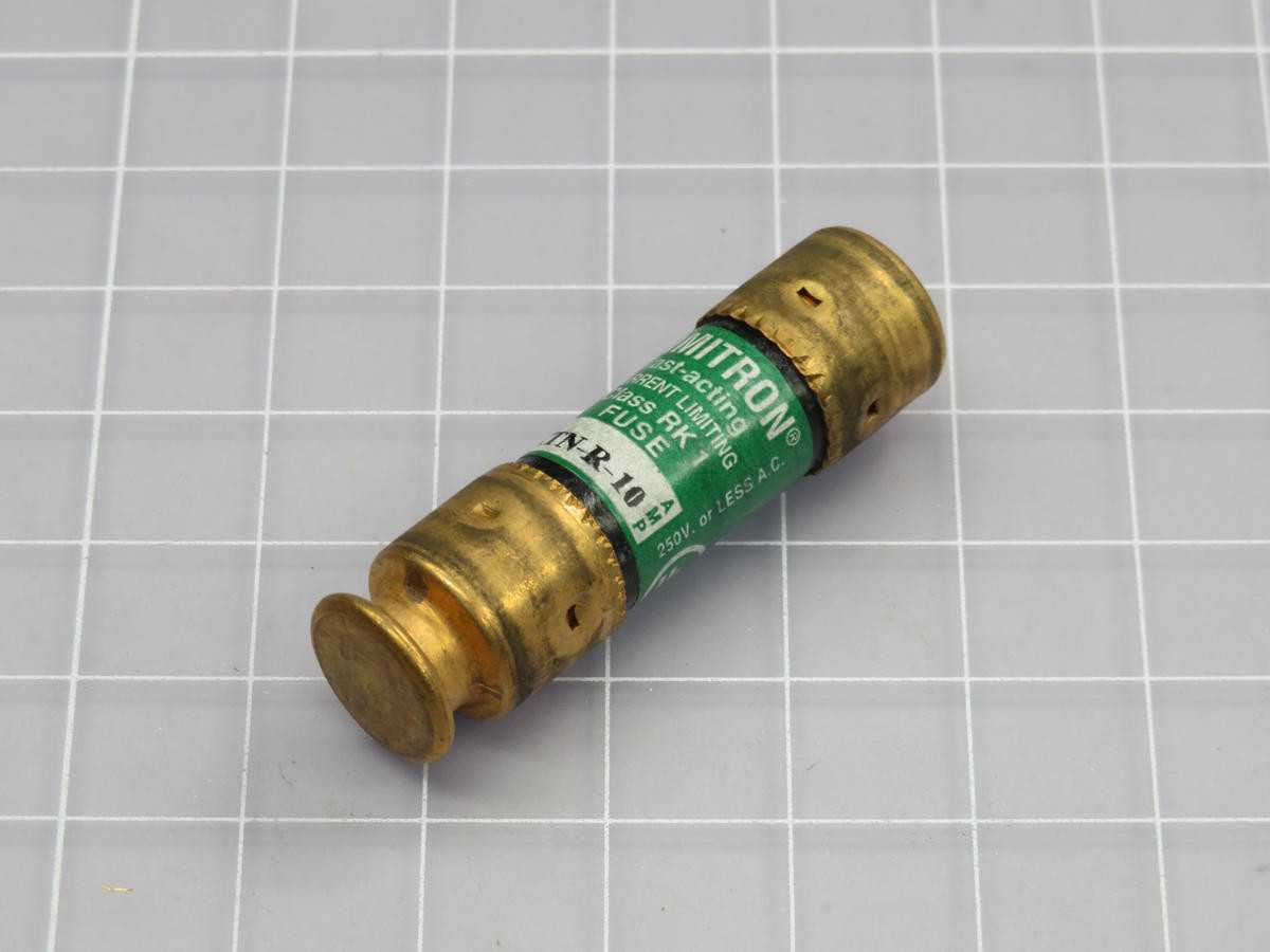 LOT OF 10 BUSSMAN KTN-R-10 FUSE T223410 - FUSES