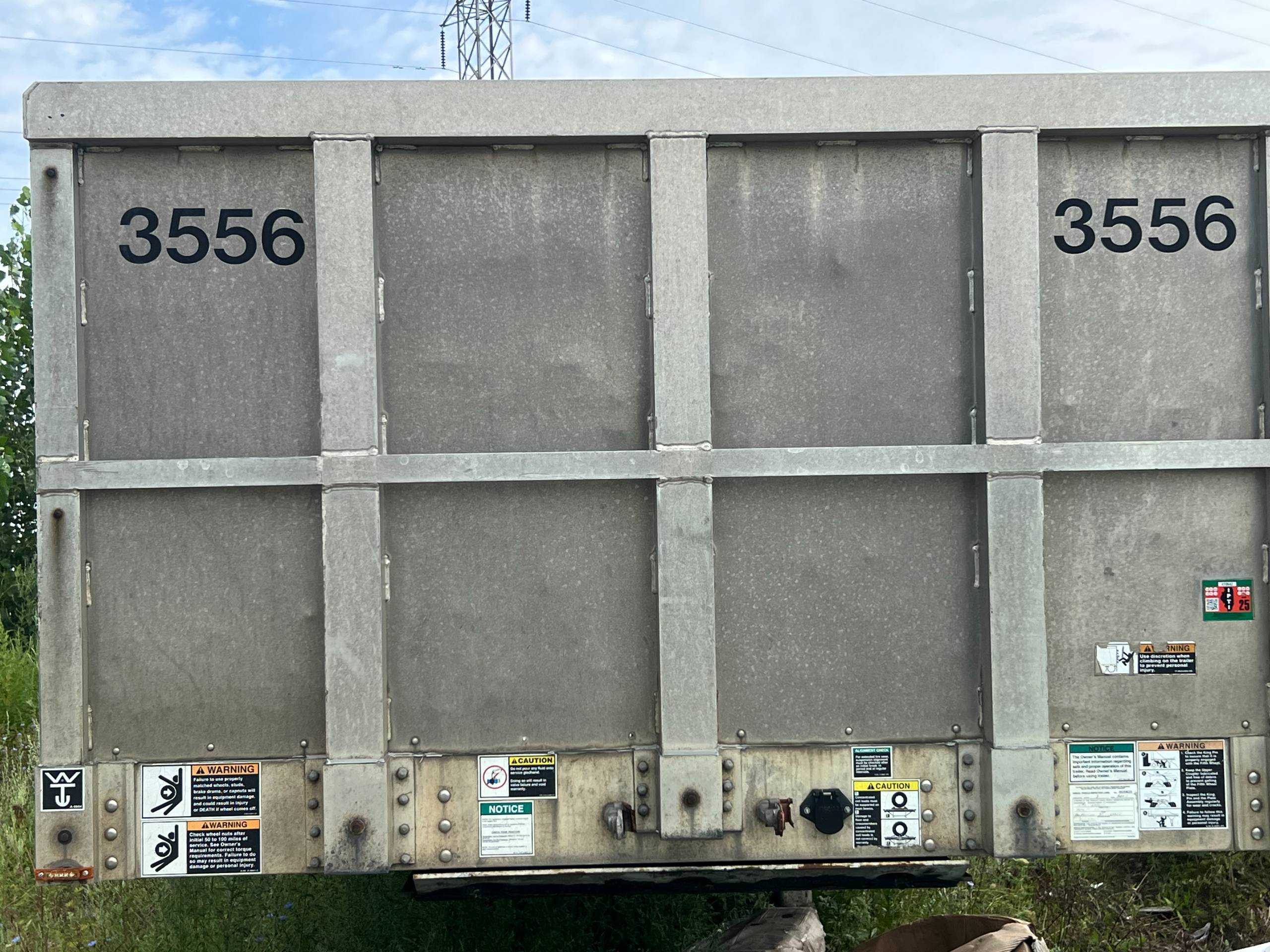 2004 Wilson Flatbed Semi Trailer - Heavy Duty Hauling Solution - FLATBED TRAILER