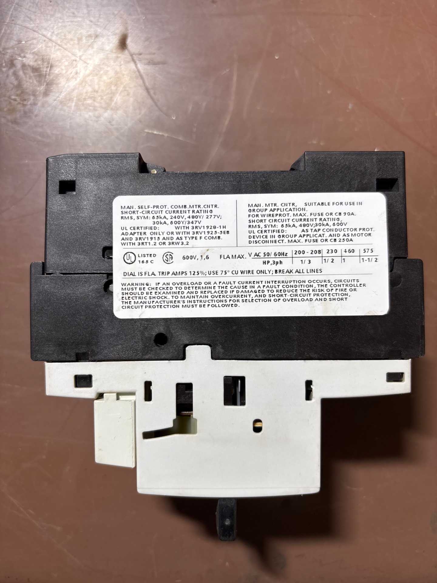 SIEMENS 3RV1021-1AA10 MOLDED CASE CIRCUIT BREAKER - CIRCUIT BREAKERS