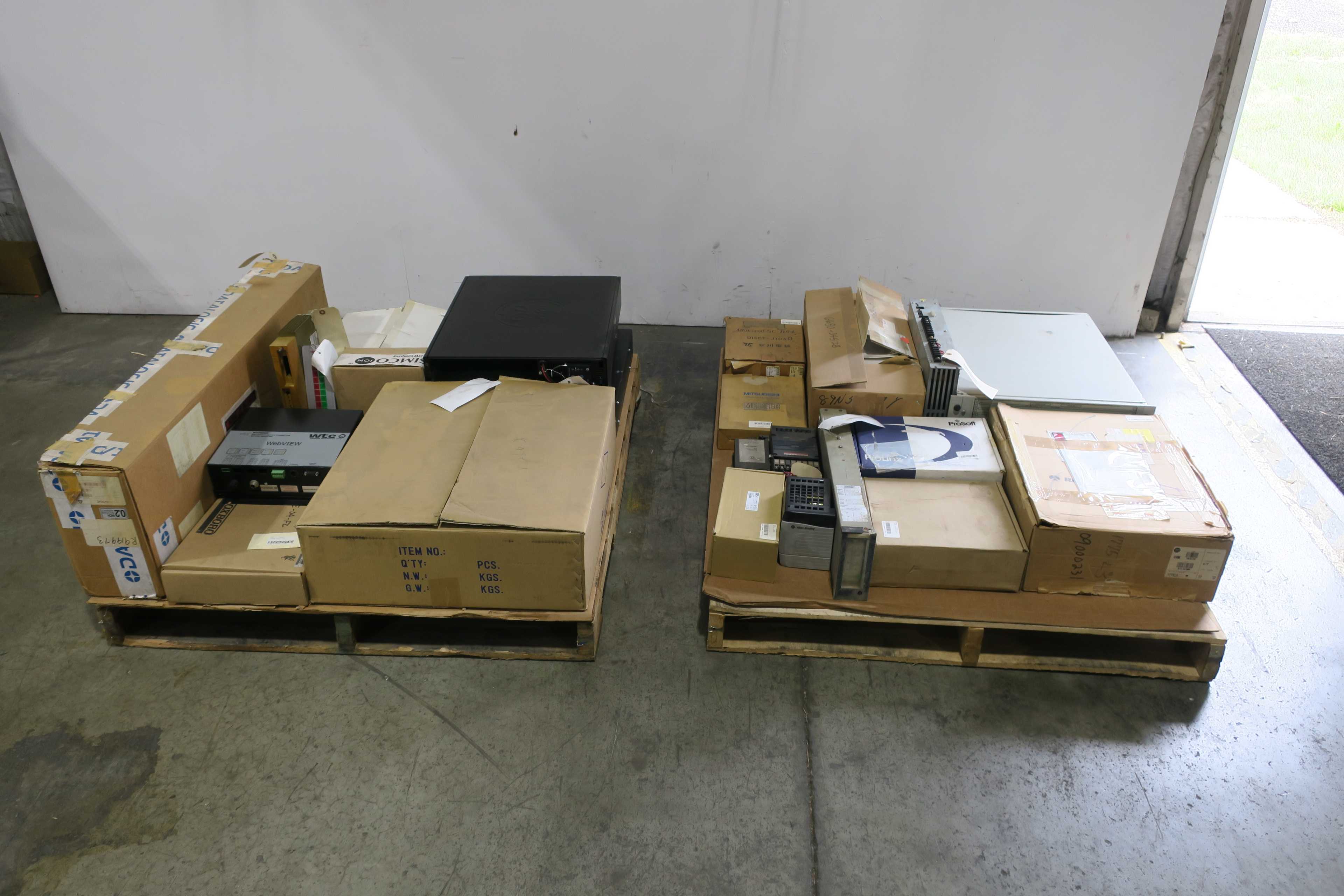 SKU 1781607 - 2 PALLETS OF ASSORTED PLC MODULES - PLC MODULES