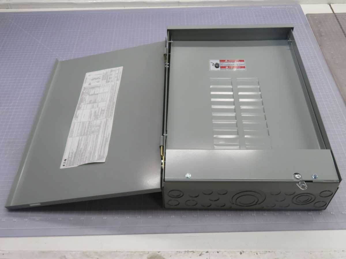 EATON 3BR1224L125R BR MAIN LUG LOADCENTER T246329 - CIRCUIT BREAKERS