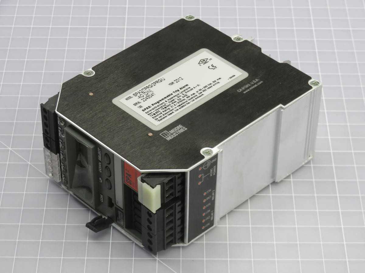 MOORE SPA2/TPRG/2PRG/U[DIN] PROGRAMMABLE TRIP ALRAM T240095 - TEMPERATURE CONTROLLERS