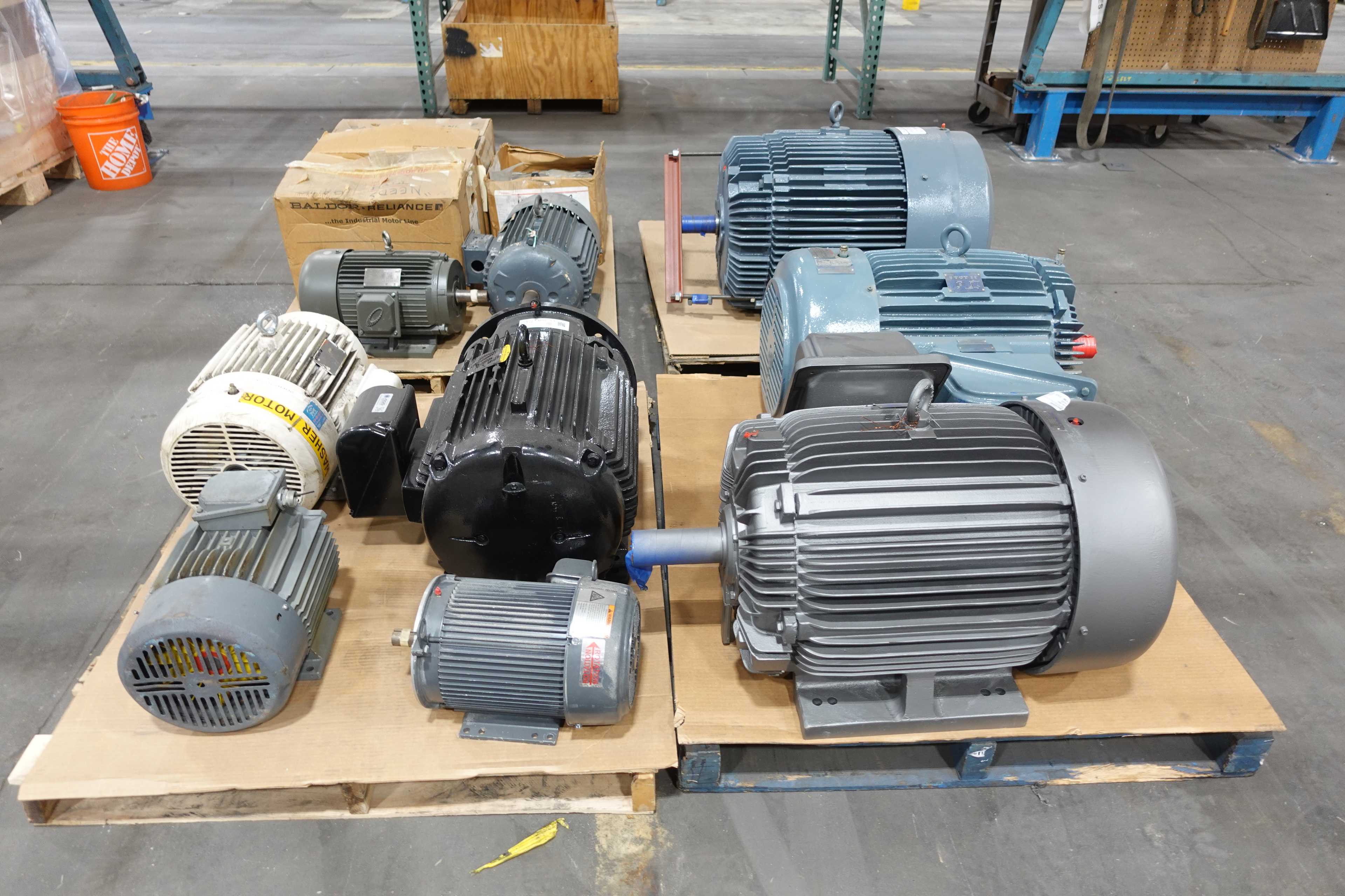 SKU 1772496 - 4 PALLETS OF ASSORTED 575V AC MOTORS - AC MOTOR