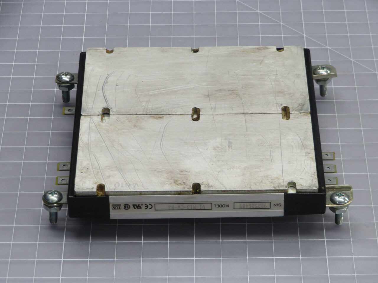 Vicor VI-M13-CW-03 DC/DC Converter T245467 - High Efficiency Power Solution - POWER SUPPLIES