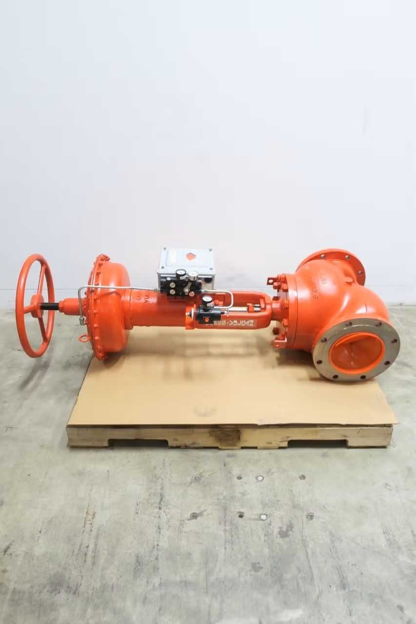 SKU 1772494 - COPES VULCAN LCV-1124A PNEUMATIC 150 IRON FLANGED AP411000 8IN CONTROL VALVE - CONTROL VALVE