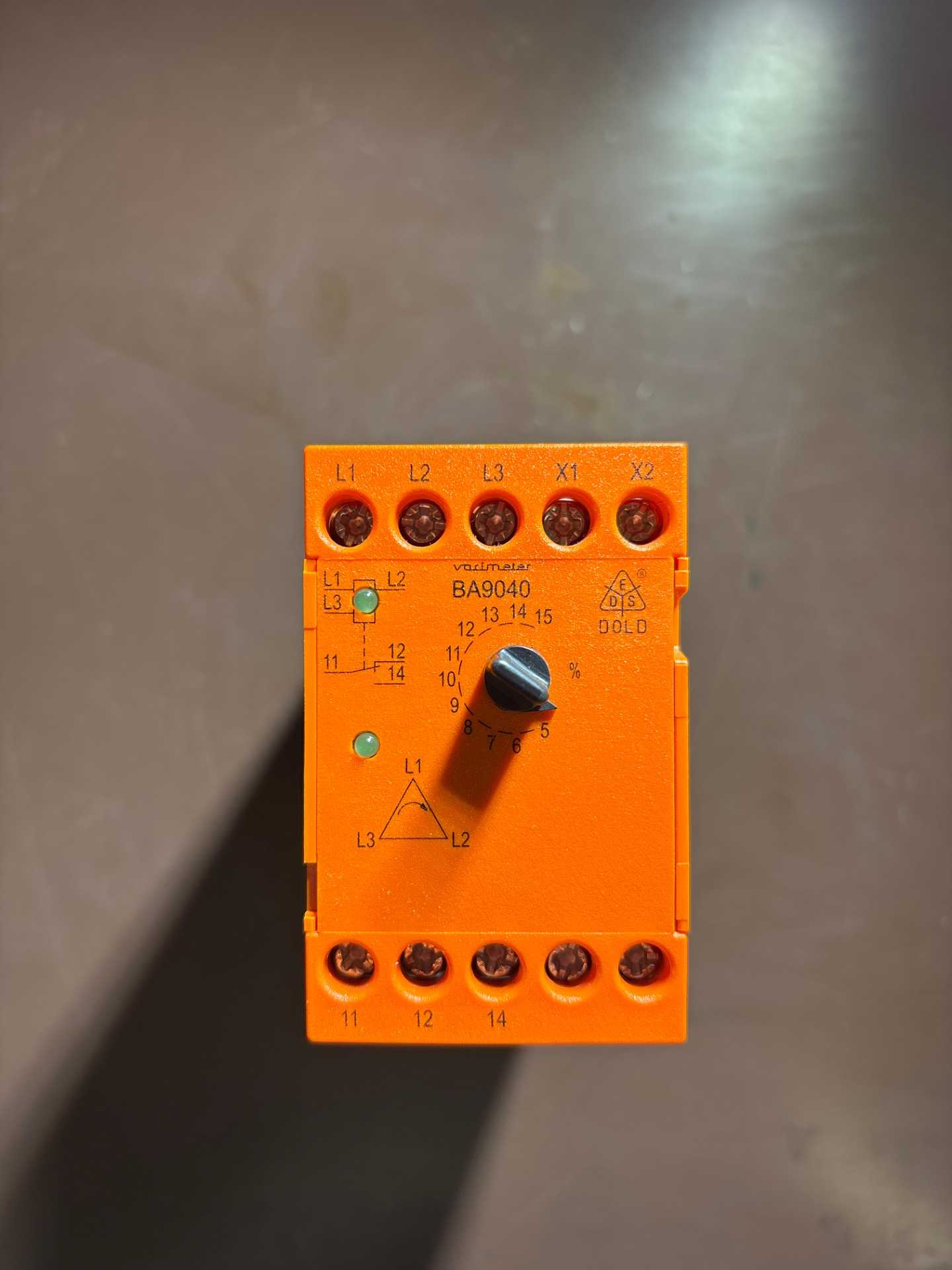 DOLD & SÖHNE BA9040.11/301/60 VARIMETER ASYMMETRY METER - PROTECTION RELAY