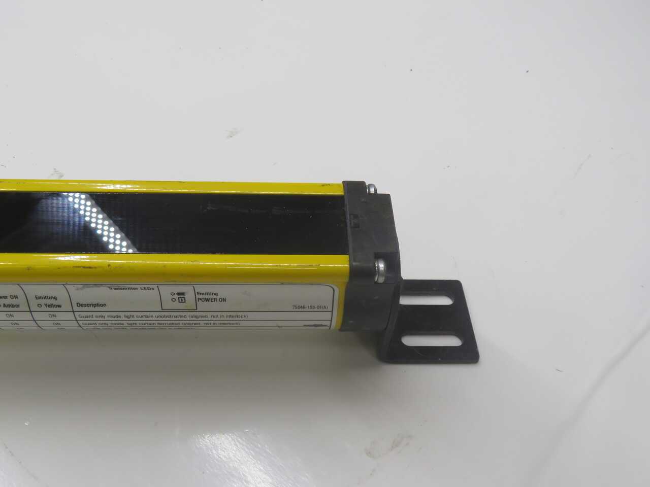 ALLEN BRADLEY T4J1120YD SAFETY LIGHT CURTAIN T269875 - SENSORS
