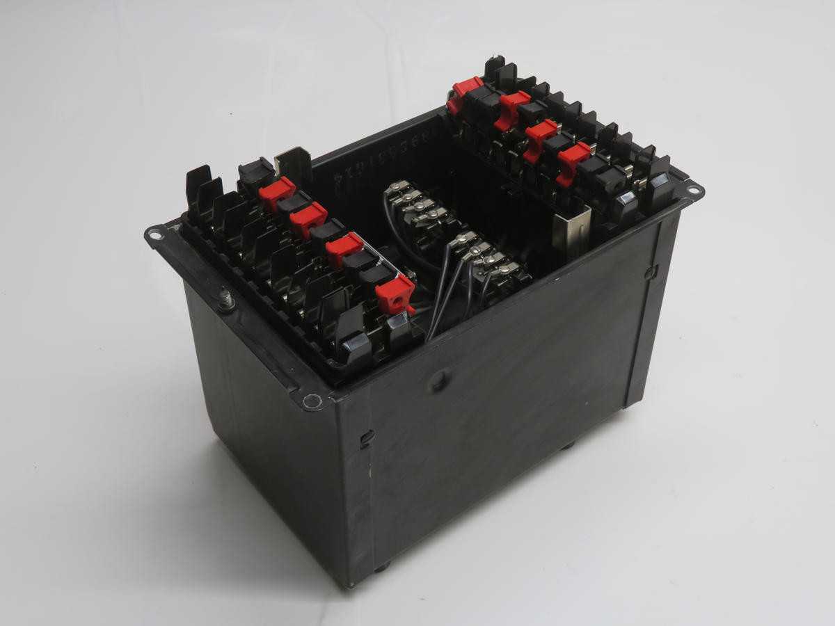 WESTINGHOUSE 606B028A09 TYPE AR RELAY T210548 - PROTECTION RELAY