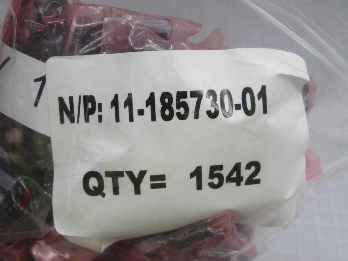 Lot Of 1525 11-185730-01 Capacitors T205623 For Industrial Applications - ELECTRICAL COMPONENTS