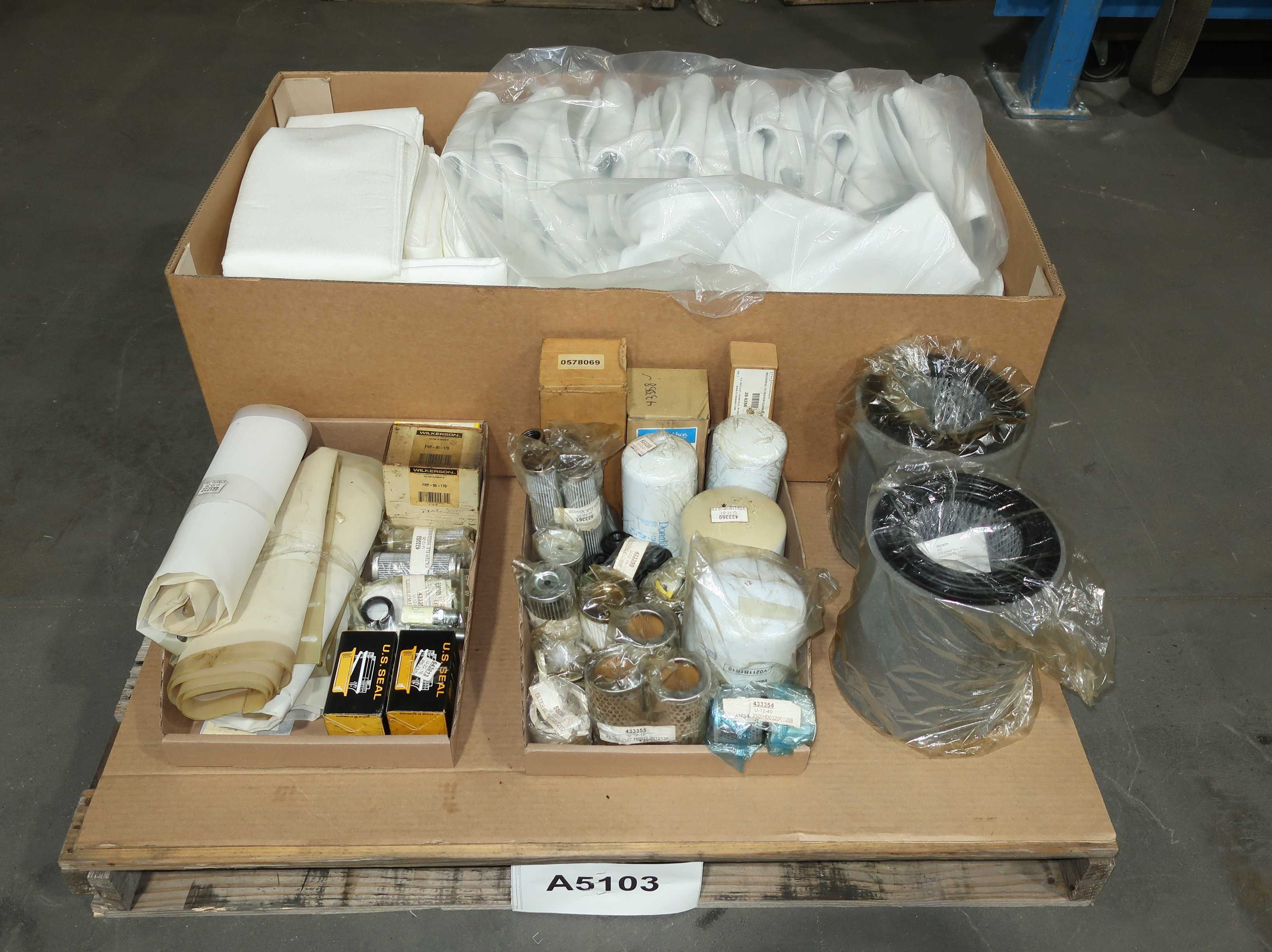 PALLET OF ASSORTED MISCELLANEOUS - MISCELLANEOUS