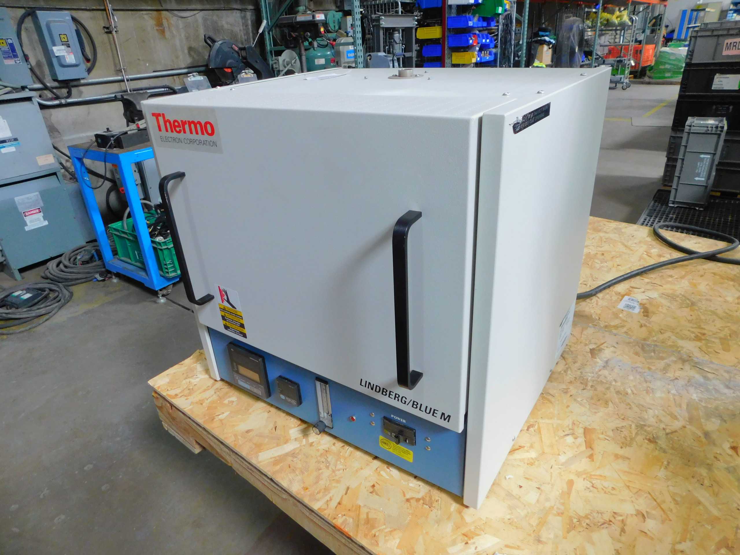 THERMO ELECTRON, LINDBERG/BLUE M BF51732PBFMC-1 BOX FURNACE, LABORATORY MUFFLE FURNACE 100-1200C, .6 - LAB & SCIENTIFIC