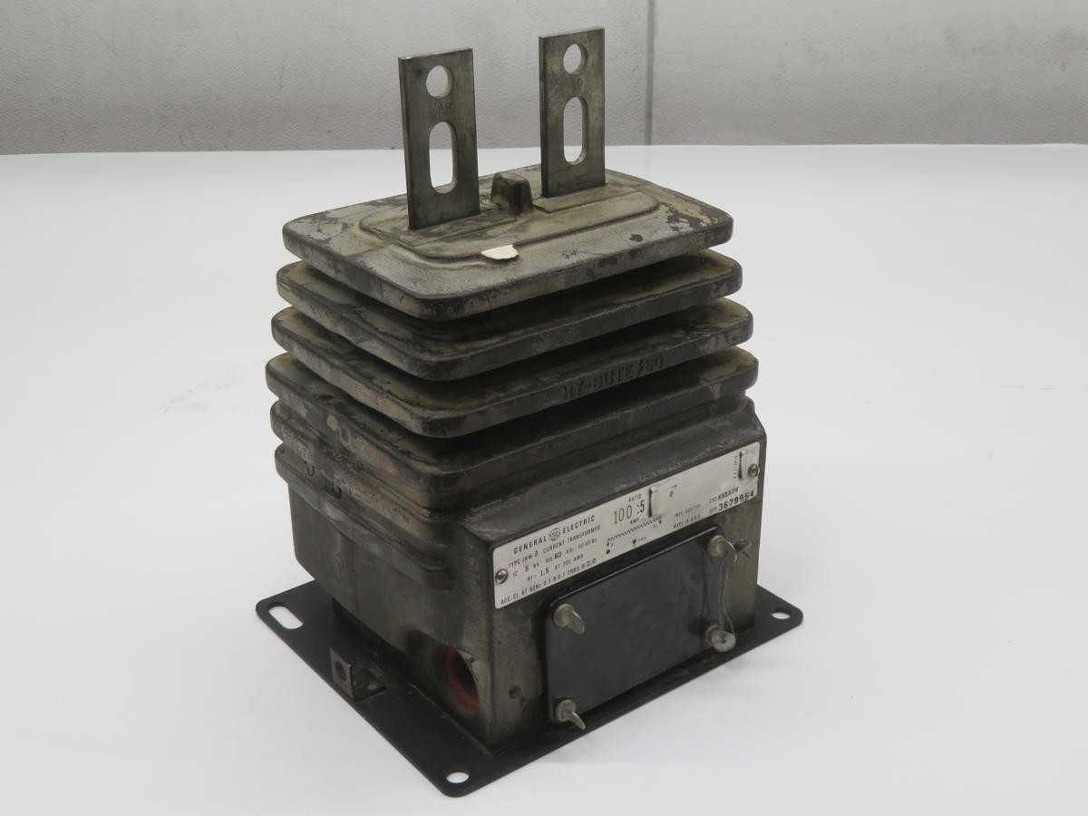 GE 693X79 CURRENT TRANSFORMER 100:5A T225573 - POWER TRANSFORMERS