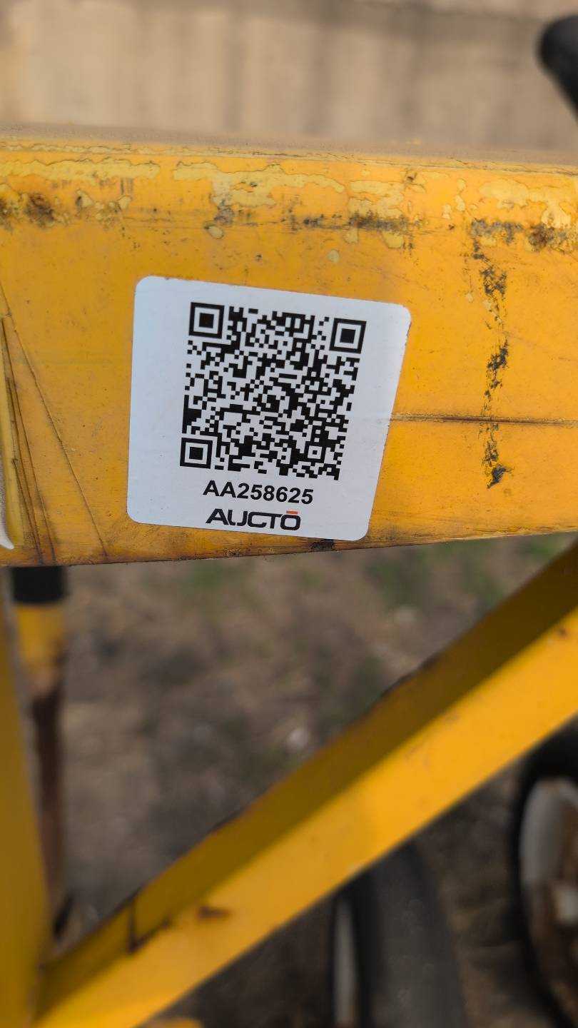 TRAILER SAFETY STANDS - MATERIAL HANDLING