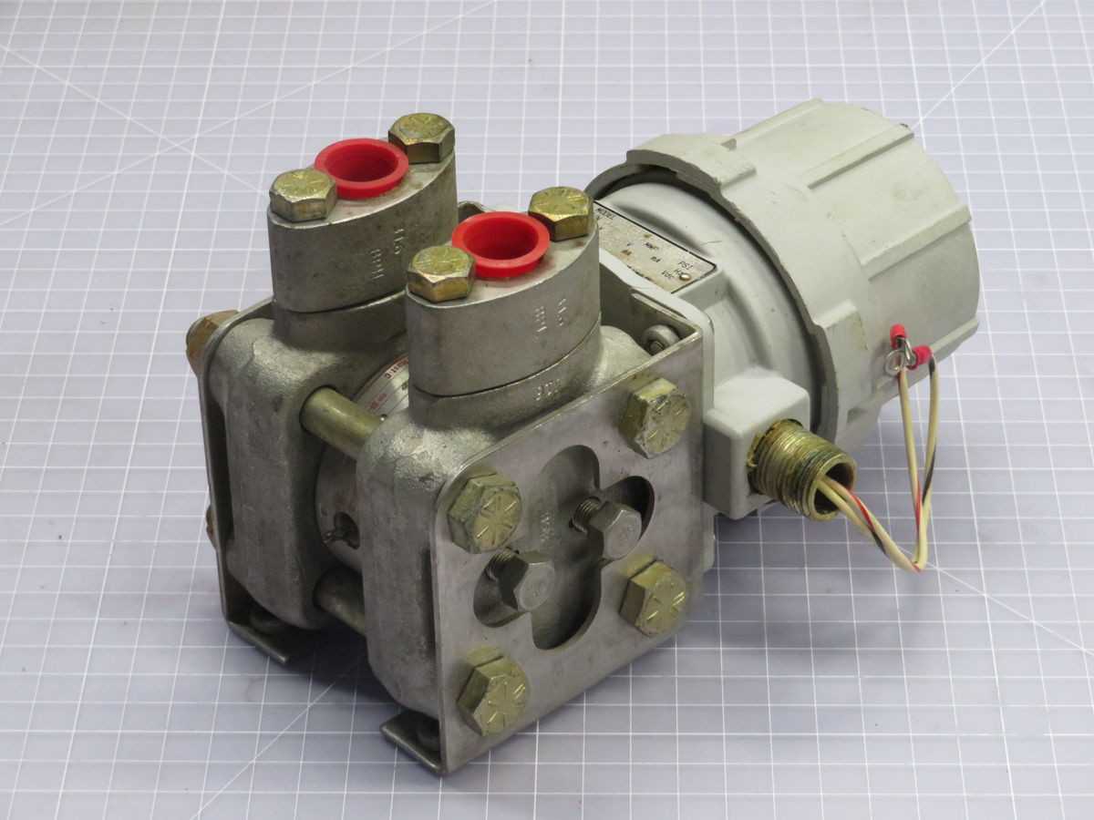 TOBAR 32DP2112/64312/1.A2.D4 DIFFERENTIAL PRESSURE TRANSMITTER T248841 - PRESSURE TRANSMITTER TOBAR 32DP2112/64312/1.A2.D4 DIFFERENTIAL PRESSURE TRANSMITTER T248841 - PRESSURE TRANSMITTER