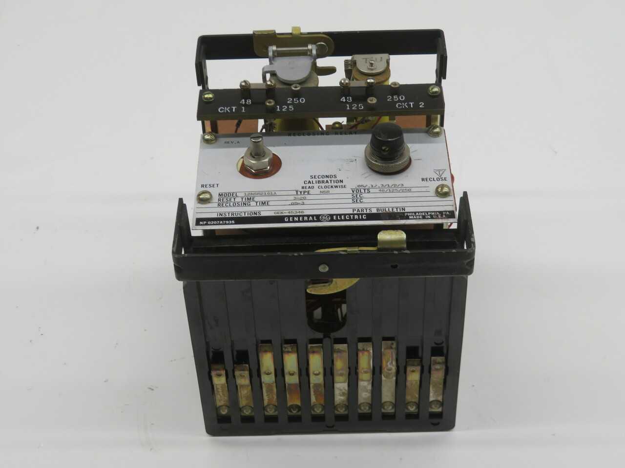 GE 12NSR21G1A Reclosing Relay T211674 - Reliable Circuit Protection - ELECTRICAL COMPONENTS