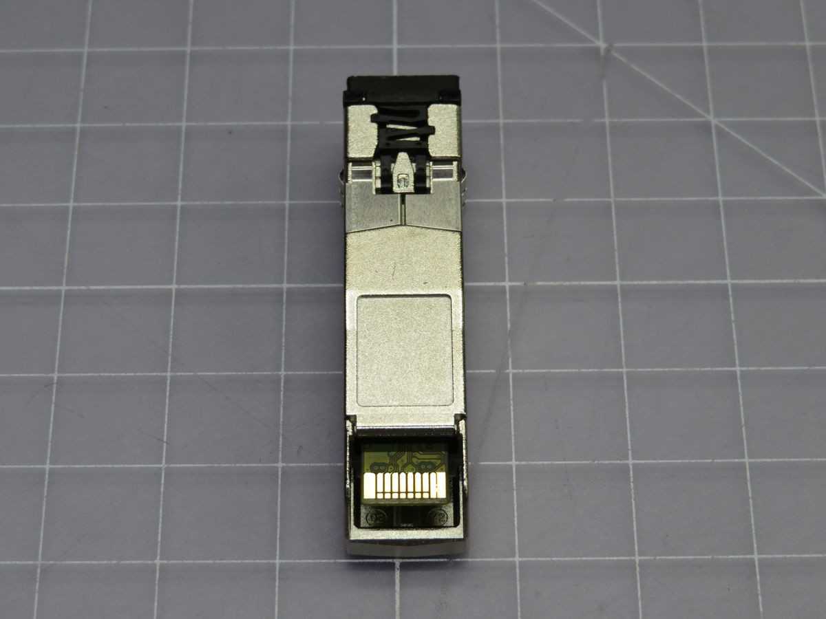 LOT OF 36 AVAGO AFBR-57L5APZ FIBER OPTIC TRANSCEIVER T252490 - TELECOMMUNICATION