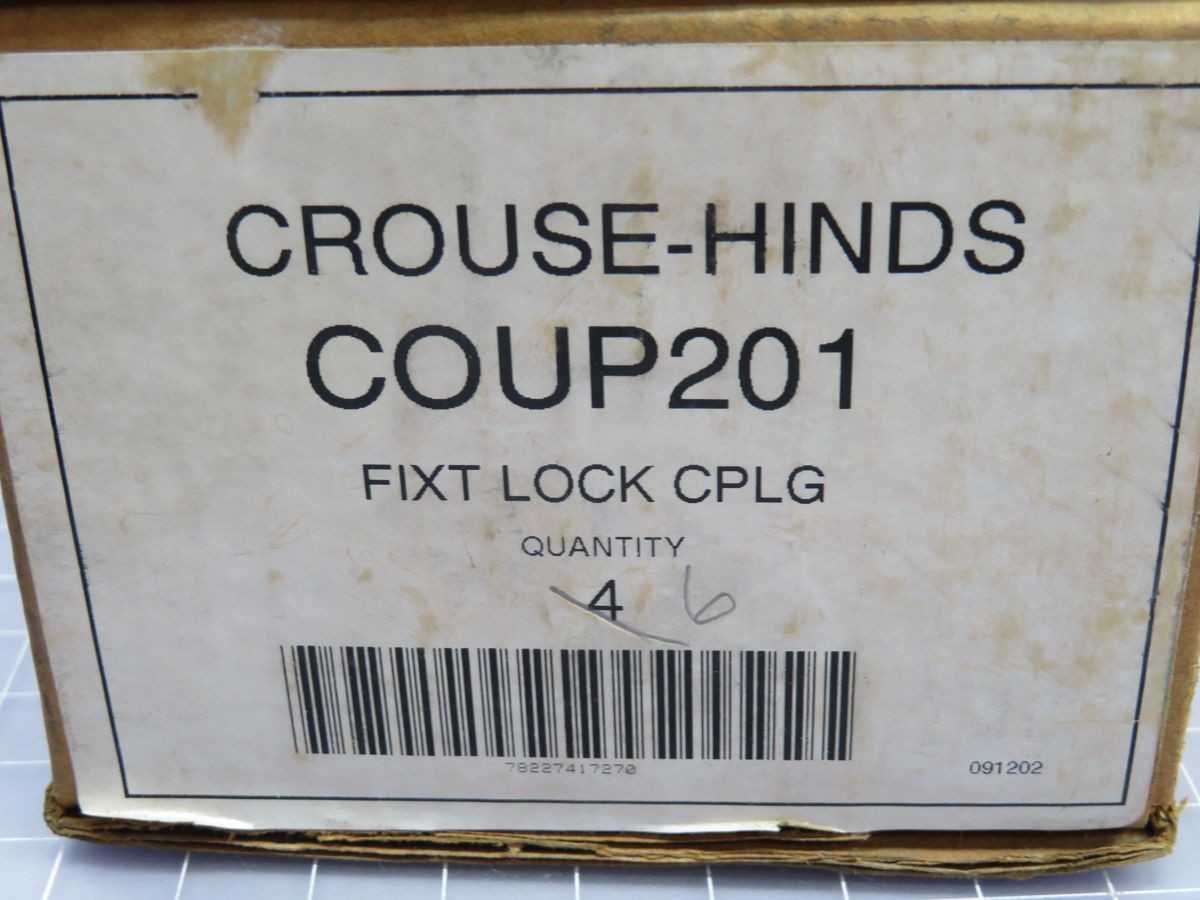 LOT OF 6 CROUSE HINDS COUP201 COUP LOCKING COUPLINGS T252816 - CONDUIT FITTING
