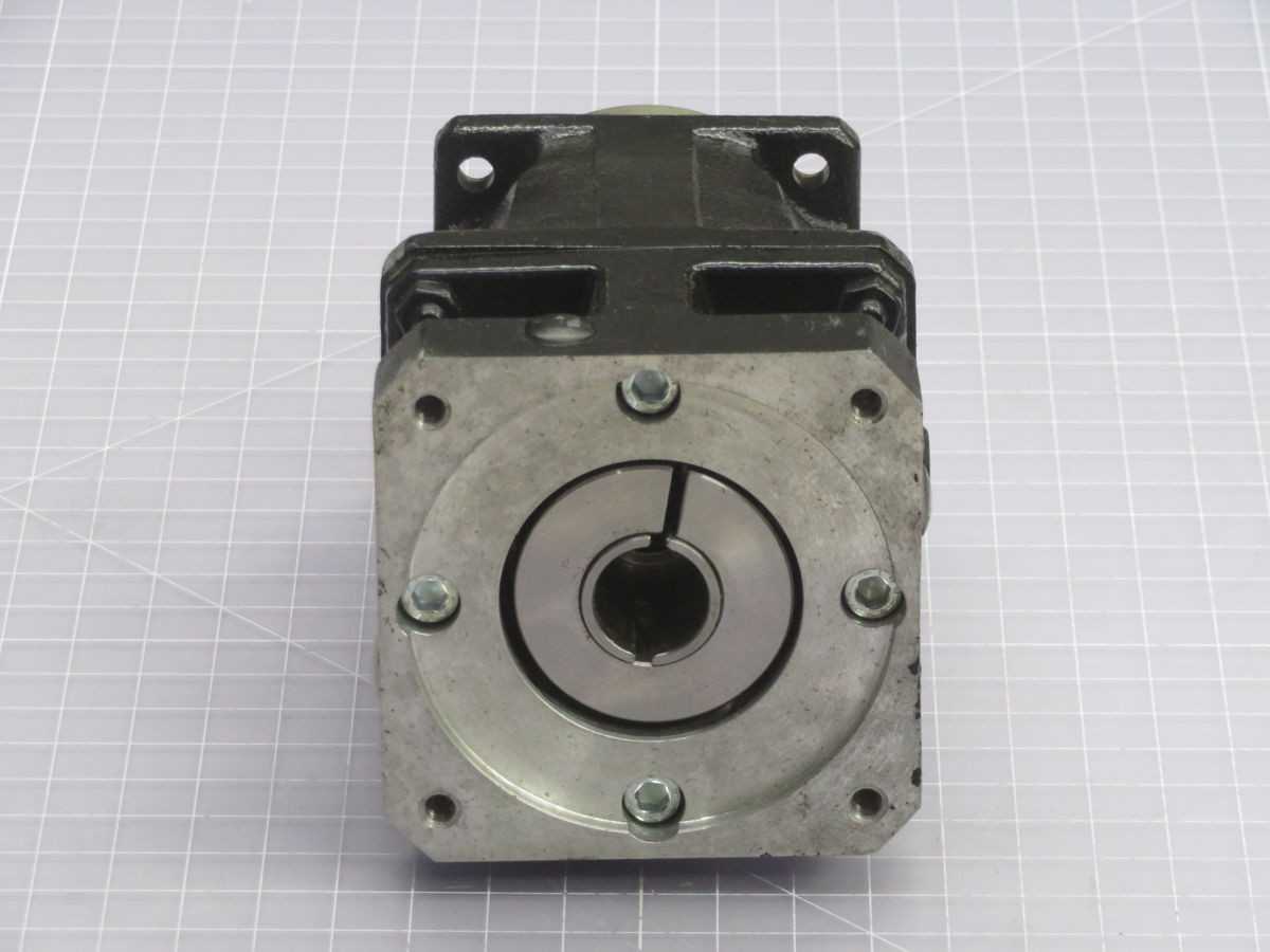SEW EURODRIVE PSF321 EPH04/13/11 SERVO GEAR UNIT T259974 - GEAR REDUCERS