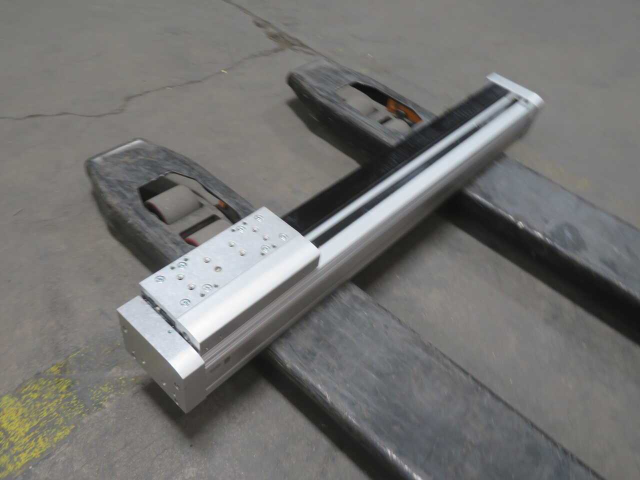 FESTO EGC-120-600-BS-25P-KF-0H-MR-GK 556809 LINEAR ACTUATOR T272367 - ACTUATOR
