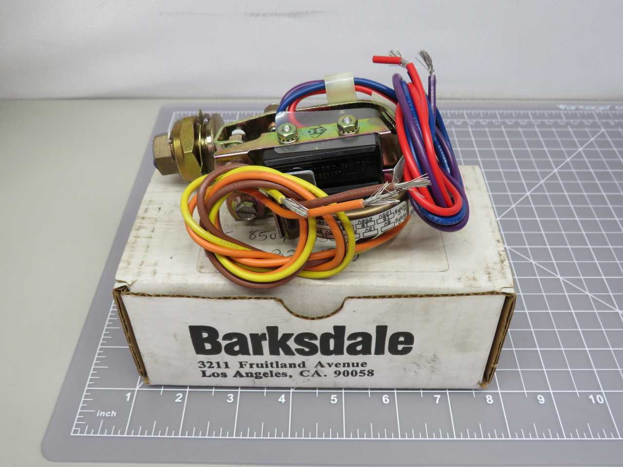 Barksdale B2S-H48SS Pressure Switch Bourdon Tube T164714 - SWITCHES