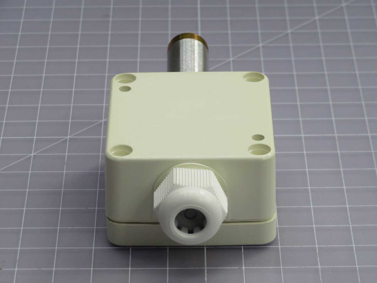 FUEHLERSYSTEME RAF/A-I TEMPERATURE TRANSDUCER T258953 - TEMPERATURE TRANSDUCER