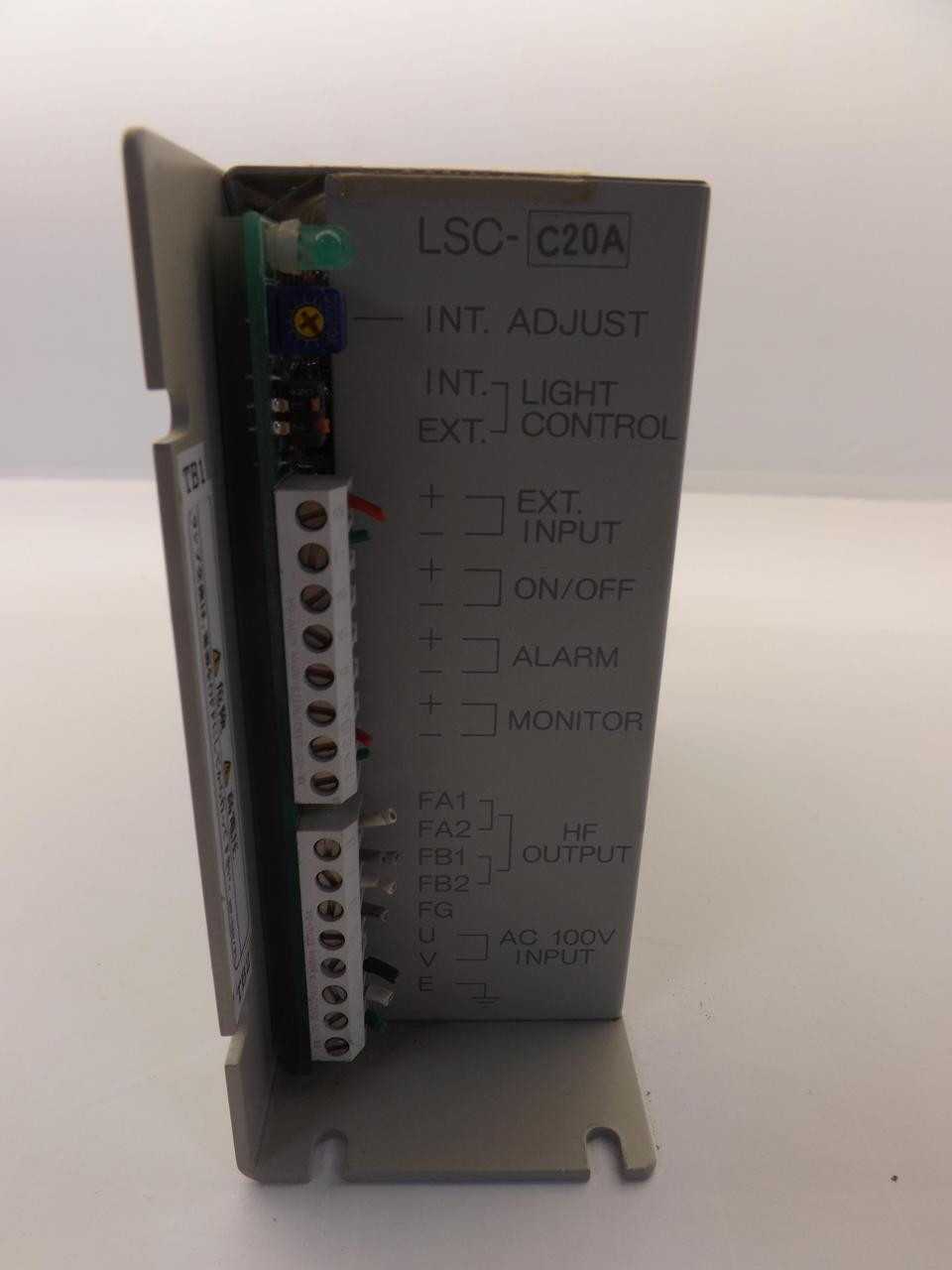 KYOTO DENKIKI LSC-C20A VARI-LIGHT HIGH FREQUENCY LUMINOUS SUPPLY T36046 - POWER SUPPLIES