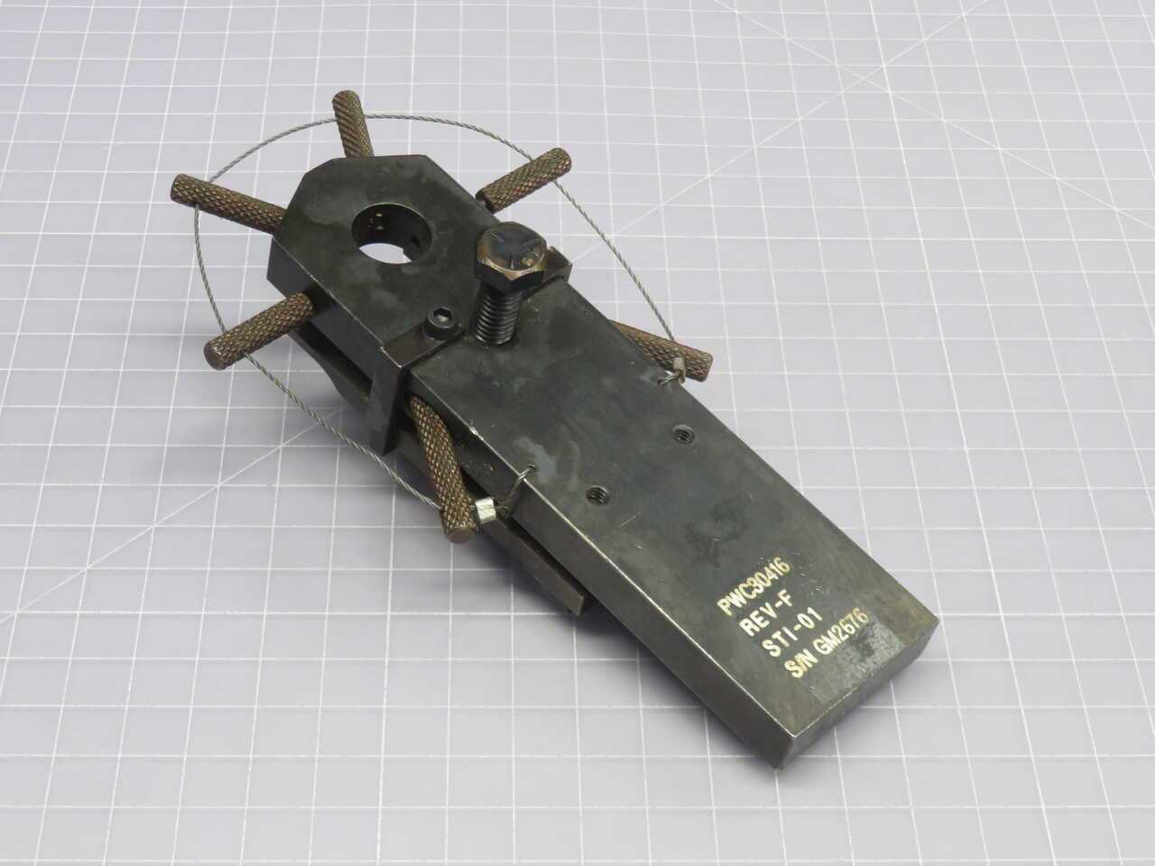 KELL-STROM PWC30416 REV-F FUEL NOZZLE SHEATH PULLER TOOL - HAND TOOLS