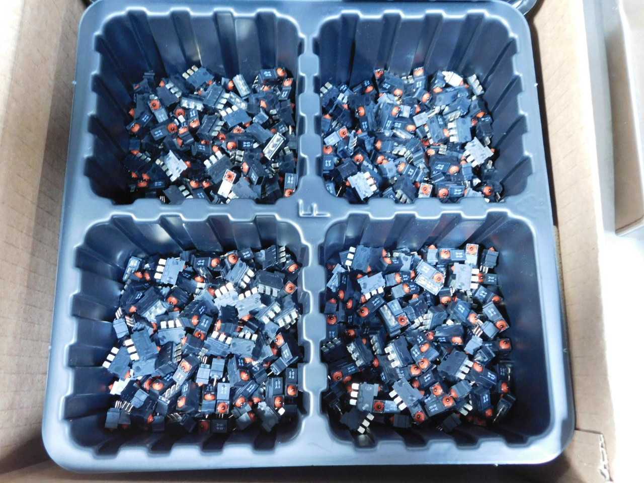 Lot Of 1000 ZF Electronics DJ1G-ANA0 Sub-Subminiature Switches - SWITCHES