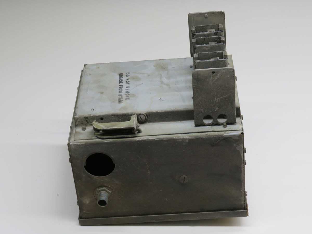 GE FVK361R FUSIBLE BUSPLUG T255160 - DISCONNECT SWITCHES