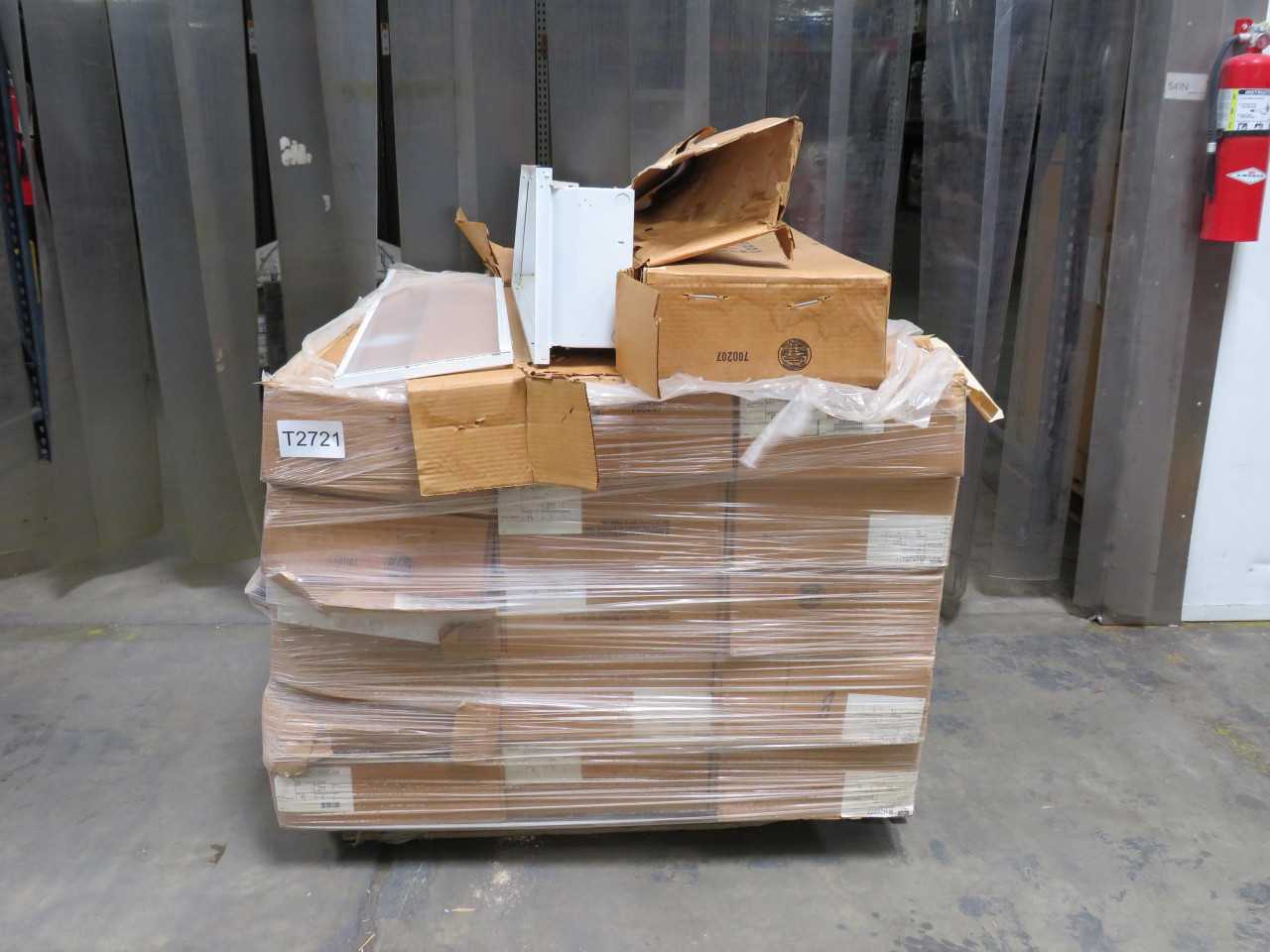LOT OF 17 HUBBELL R142B277 1X4 TROFFERS 277 V FL T160116 - LIGHTING
