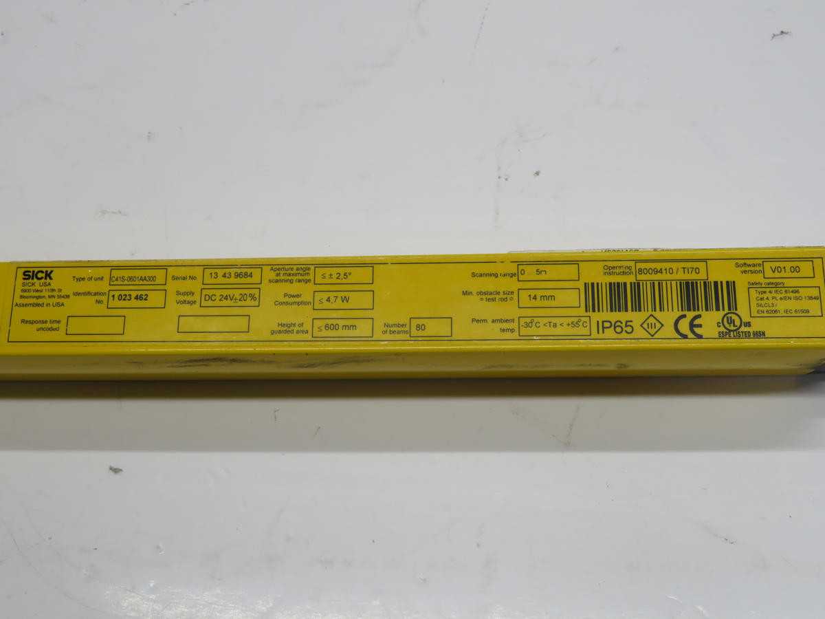 SICK C41S-0601AA300 MICRO LIGHT SAFETY CURTAIN T211158 - SENSORS