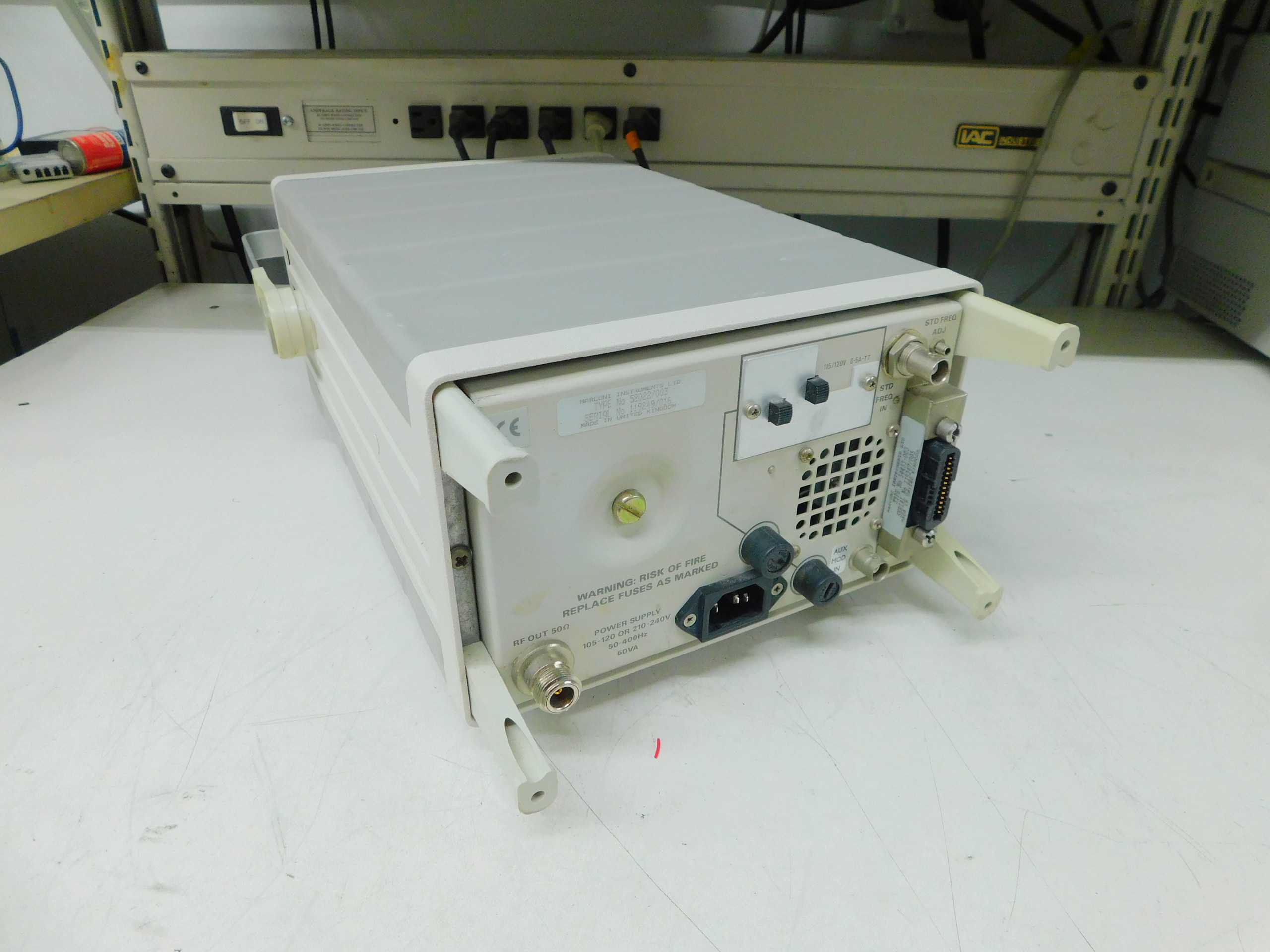 MARCONI 2022D SIGNAL GENERATOR 10KHZ-1GHZ M7787 - SIGNAL CONDITIONERS