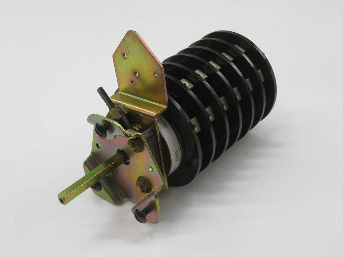 ELCTRO SWITCH 7805D LOCK OUT RELAY T232402 - SWITCHES