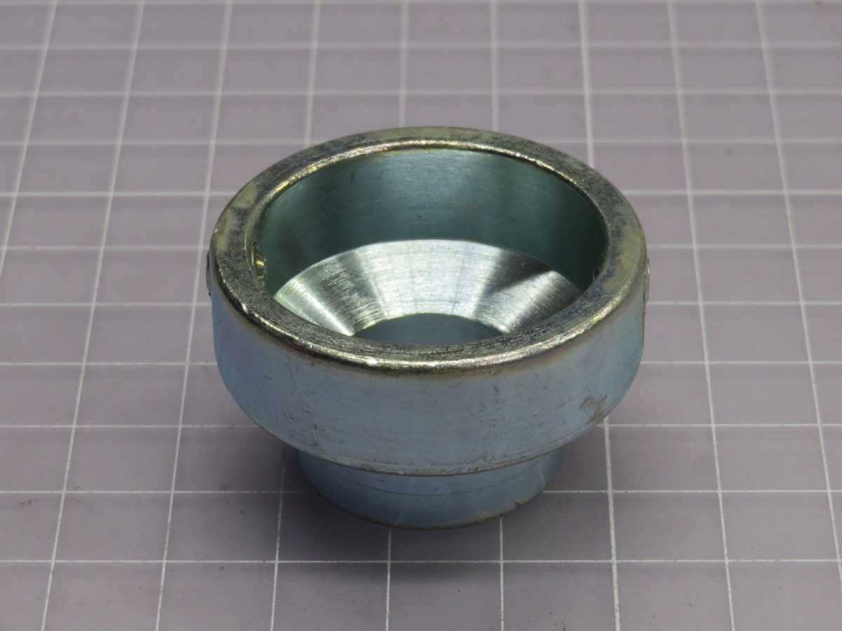 LOT OF 6 CROUSE HINDS COUP201 COUP LOCKING COUPLINGS T252816 - CONDUIT FITTING